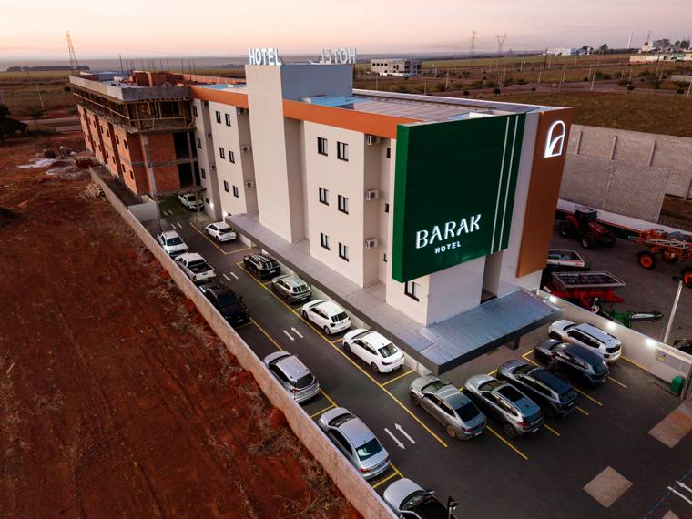 Estrutura do Barak Hotel, foto 2